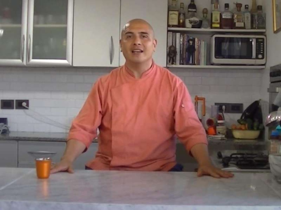 El chef platense Martín Pietromónaco te enseña a hacer Rogel