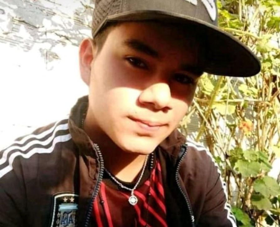 Asesinato en Los Hornos y una madre destrozada: ”Fue cobardemente armado; arruinaron a toda una familia”