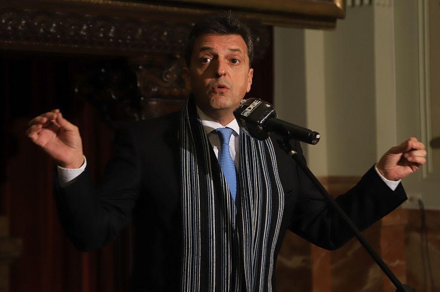 Massa denunció que Juntos por el Cambio filtró su celular y le llegaron 460 mensajes de números desconocidos