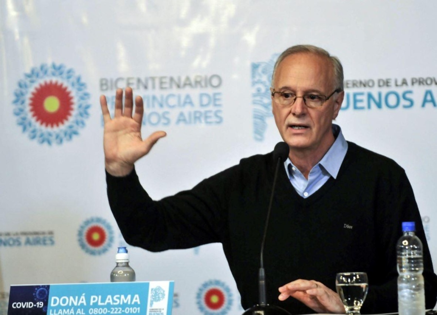 Gollán sobre la apertura de bares: ”Cuando uno juega al limite y a la ruleta rusa, el riesgo es muy grande”