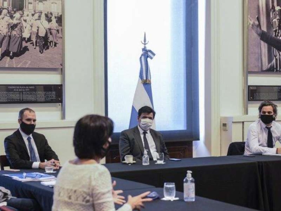 El Gobierno analiza pagar una nueva cuota del IFE y luego reemplazarlo por un subsidio para jóvenes de entre 18 y 24 años