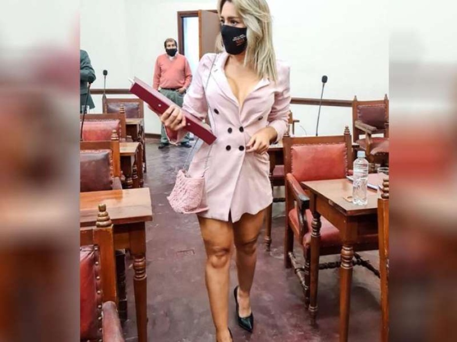 Luego del escándalo de Ameri, a una concejala de Salta le pidieron que ”se tape más” y estalló de furia