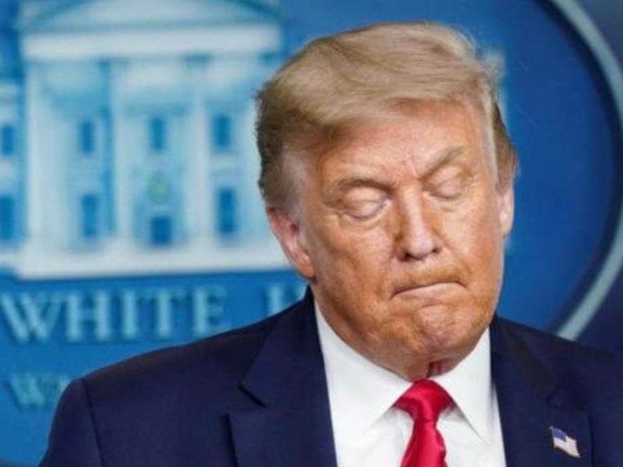 Según los médicos Donald Trump ”está bien”, pero una fuente cercana informó que ”sus signos vitales son preocupantes”