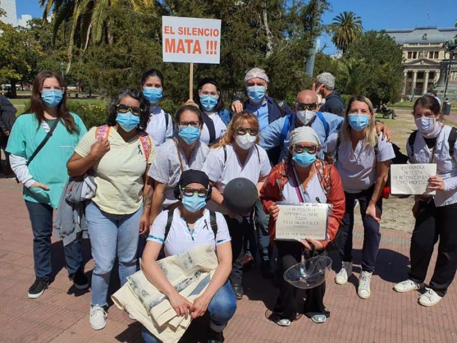 Enfermeros de La Plata piden ser reconocidos económicamente por su trabajo diario: ”No es fácil salir de tu casa y no saber si volvés”