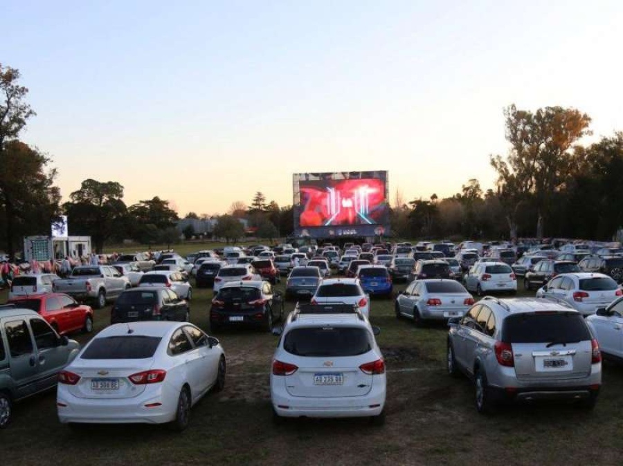 SUTCAPRA denuncia que Julio Garro infringe la Ley Nacional de Espectáculos Públicos