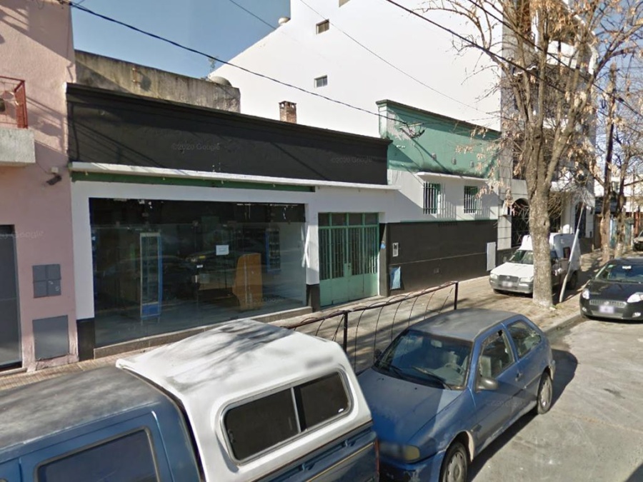 Pánico en una empleada de La Plata tras el robo a una panadería: ”No llames a la policía y quedate quieta”