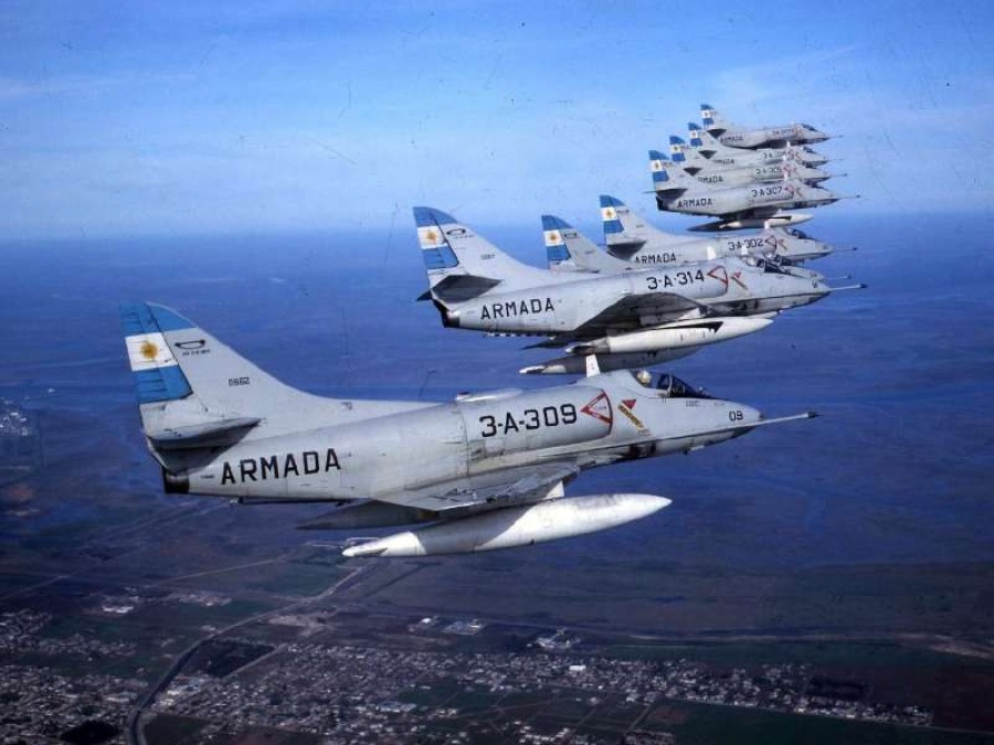 Inglaterra impidió que Argentina comprara aviones para su Fuerza Aérea