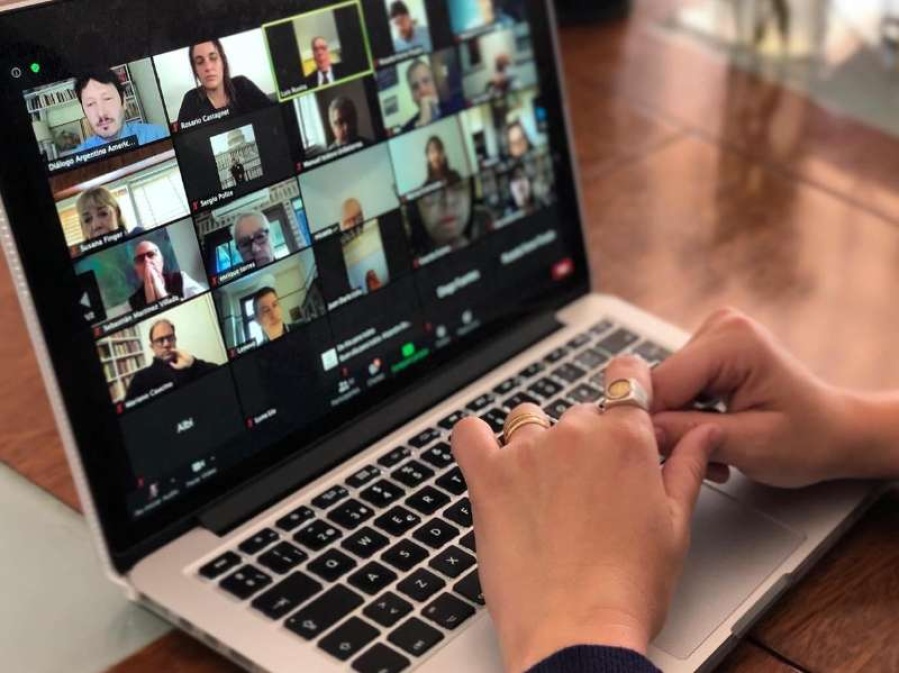 El municipio participó de la conferencia sobre las elecciones de Estados Unidos organizada por Diálogo Argentino Americano