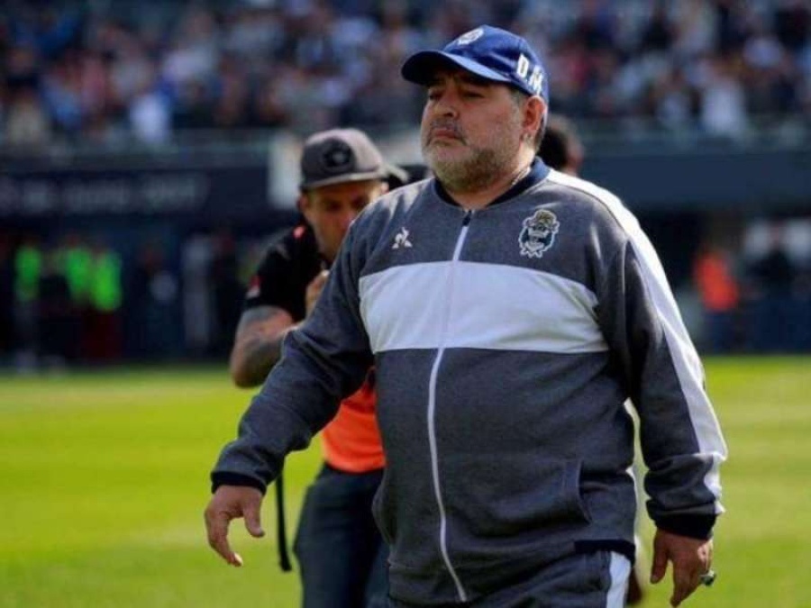Maradona deberá ser operado por un edema en la cabeza