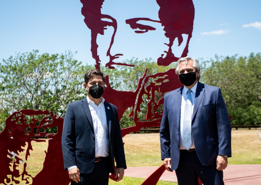 Kicillof participó junto al Presidente del 175° aniversario de la Batalla Vuelta de Obligado