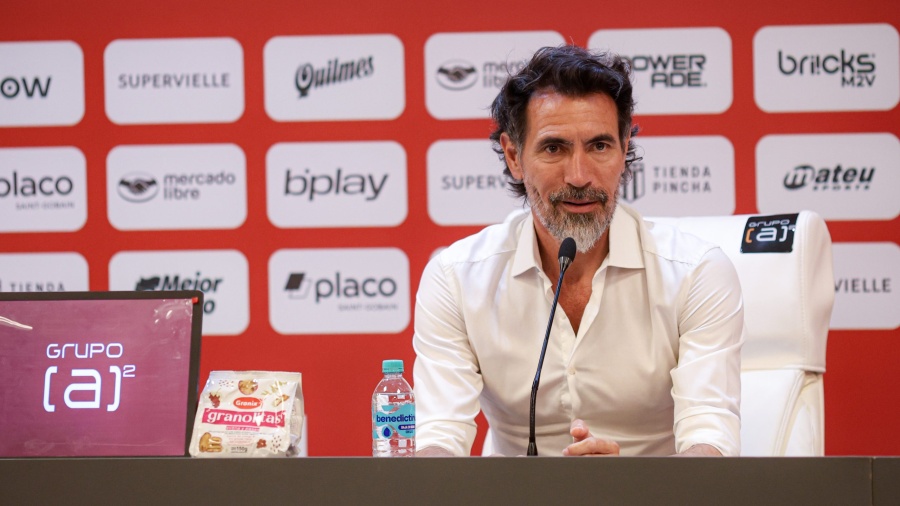 Domínguez desdramatizó la salida de Ascacíbar, defendió la política institucional al referirse a Rojo y habló del mercado