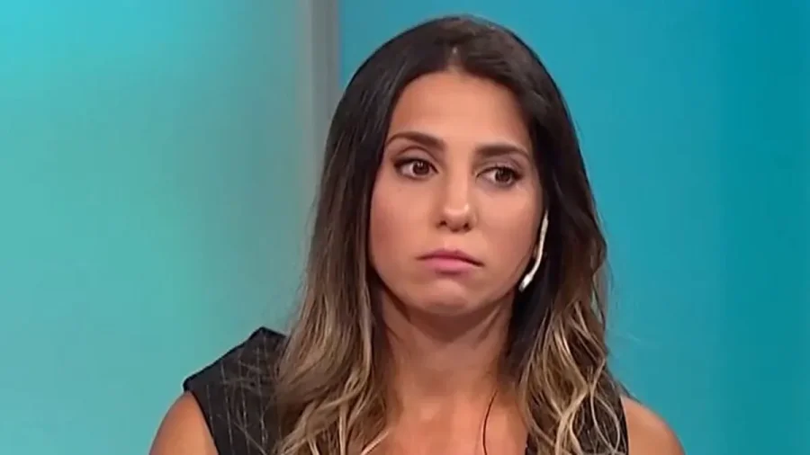 “Moria no la aguantaba más”: habrían apartado a Cinthia Fernández del programa de El Trece