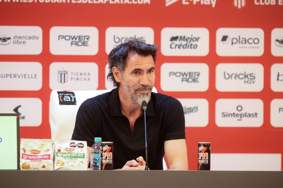 Domínguez ya juega el clásico: ”Somos los campeones y vamos a ir preparados para ganar”