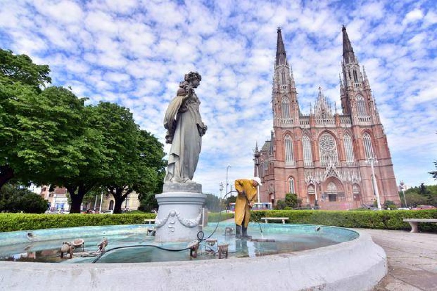 No se resta más 1 grado: Se comprobó que la temperatura real de La Plata es la misma que CABA