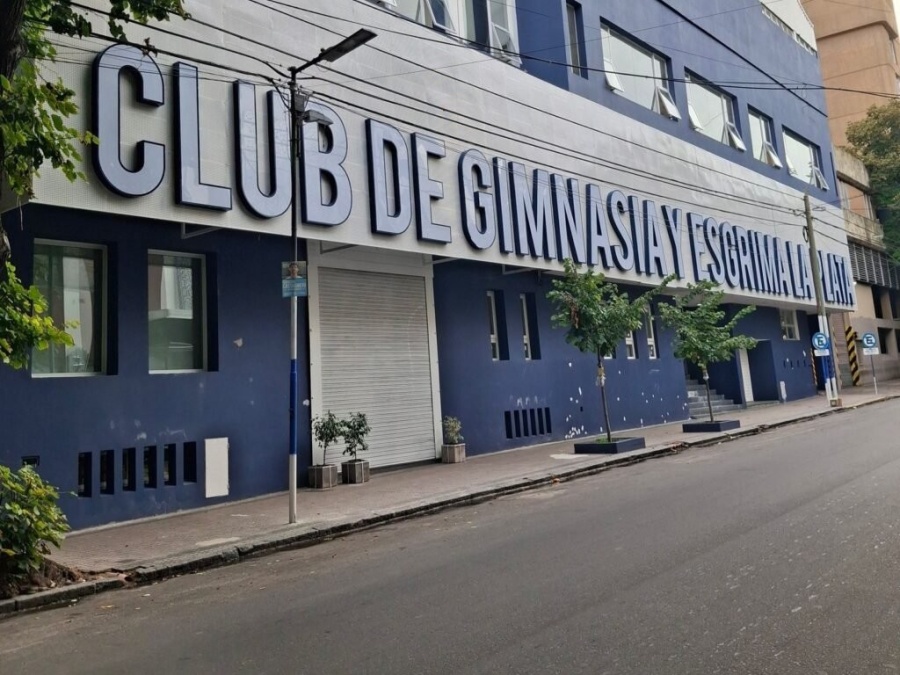 Desplazaron a un importante empleado de Gimnasia