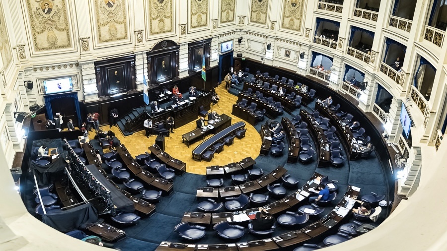 Juego online: pese al anuncio, la comisión de Ludopatía en Diputados bonaerense sigue sin funcionar y llueven proyectos