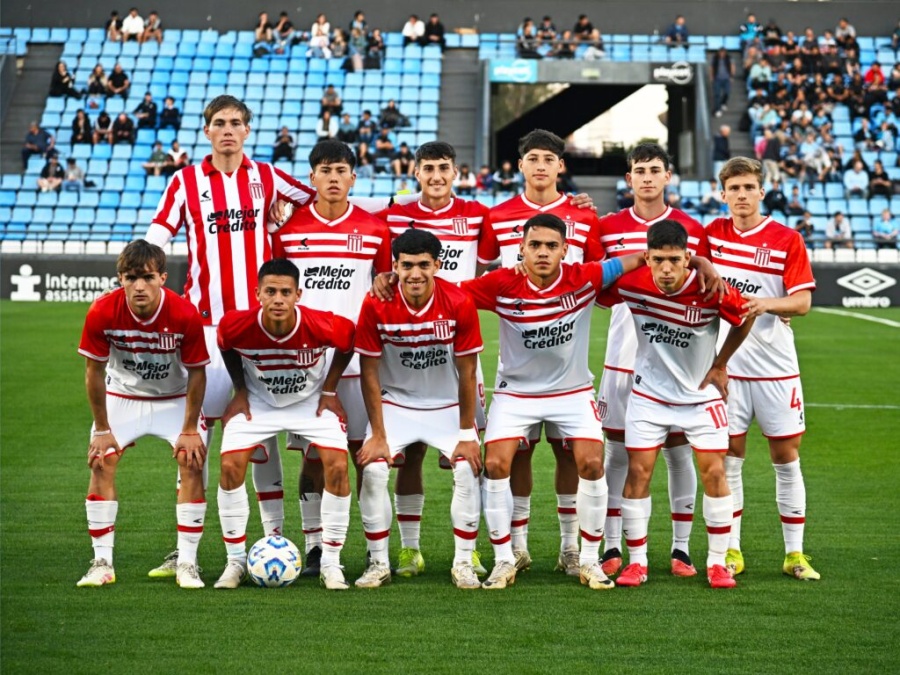 Jugó el clásico de Reserva, integra Primera y reveló la charla que tuvo con Medina: ”No sé si voy a seguir pero me pidió...”