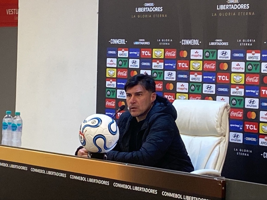 Cacique Medina en modo Pincha: ”Fue un partido lleno de mística, fiel a nuestra historia y es merecida la clasificación”