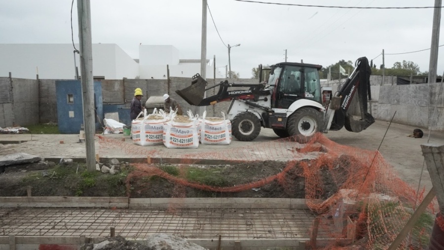 Avanza al 90% la obra hidráulica en Melchor Romero: buscan evitar anegamientos en calle 173