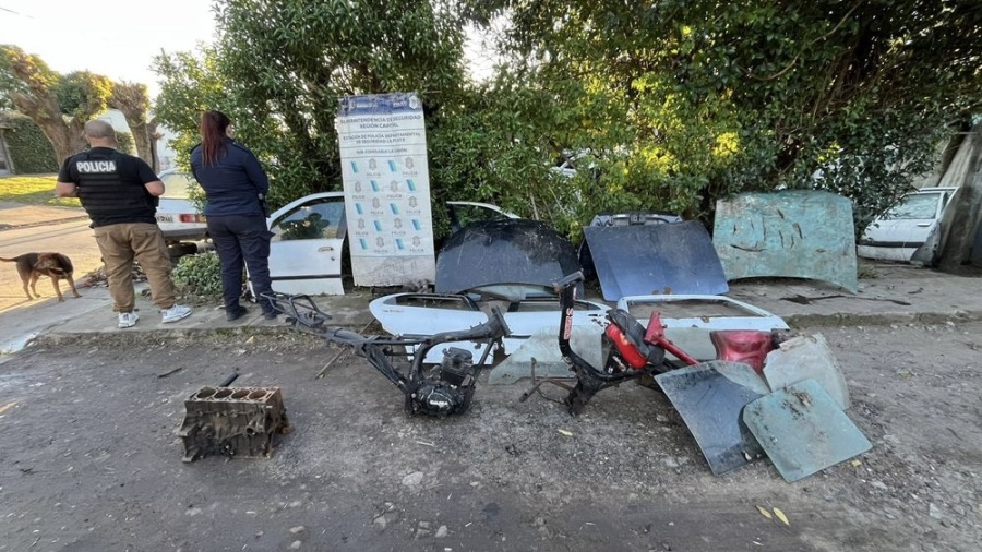 Cayó el dueño de un taller en La Plata: tenía puertas y capots robados guardados