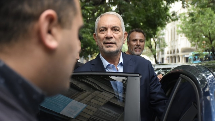 Un ex funcionario de Garro se sube al operativo “Alak Gobernador”