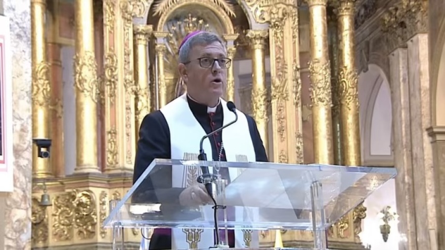 El arzobispo García Cuerva le pidió a Milei terminar con ”la división y la polarización”