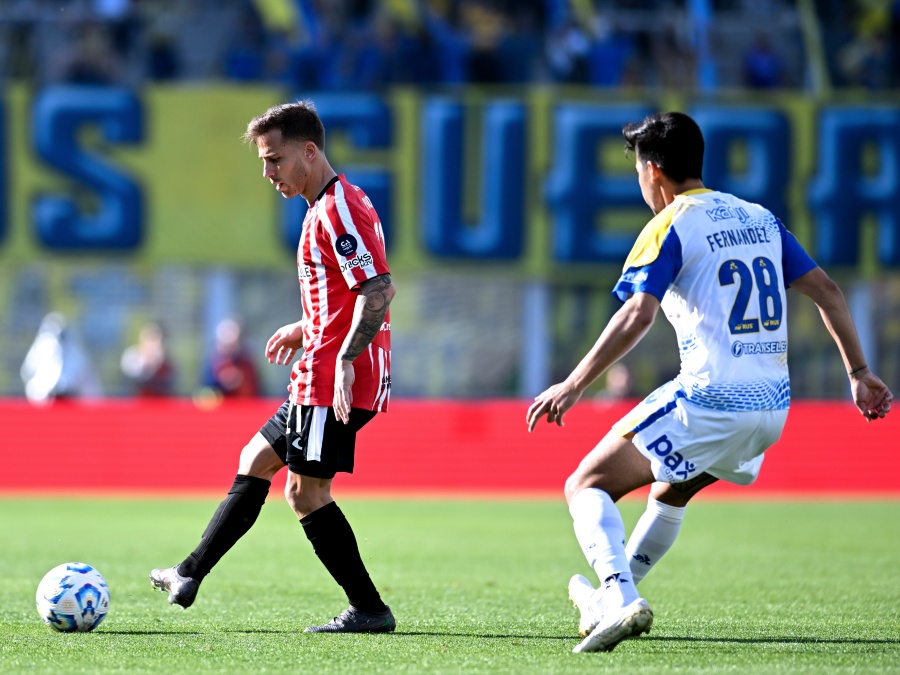 Estudiantes aplastó a Rosario Central y avanzó en la Copa Argentina
