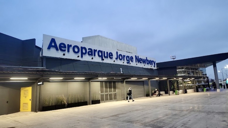 Murió un trabajador en Aeroparque mientras hacía tareas de mantenimiento en una zona restringida
