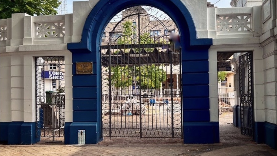 Estafaron a una jubilada de 79 años en La Plata: se hicieron pasar por un ex DT de Gimnasia por WhatsApp
