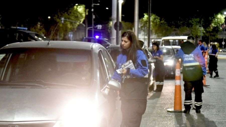 Megaoperativos en La Plata: secuestraron 131 vehículos y detuvieron a 20 personas