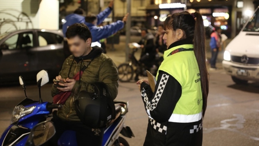 Megaoperativo en La Plata: 86 autos secuestrados y 4 borrachos al volante en un día