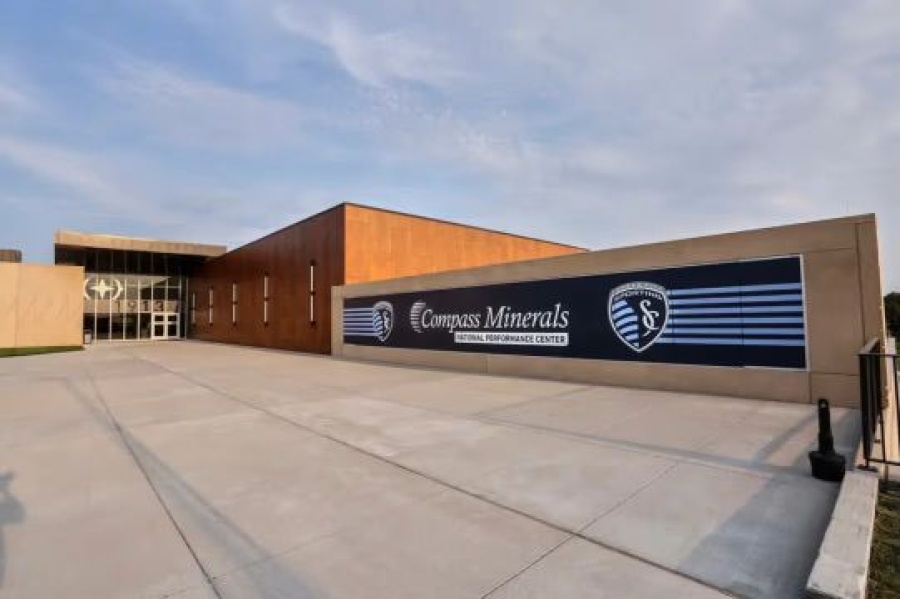 A días del debut: así es el Sporting KC, el centro millonario con luces LED y ”SuperPitch” donde entrena Argentina