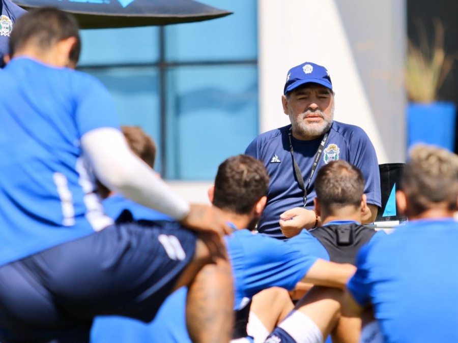 Diego eterno: El gran gesto que tuvo Maradona con un ex futbolista del Lobo