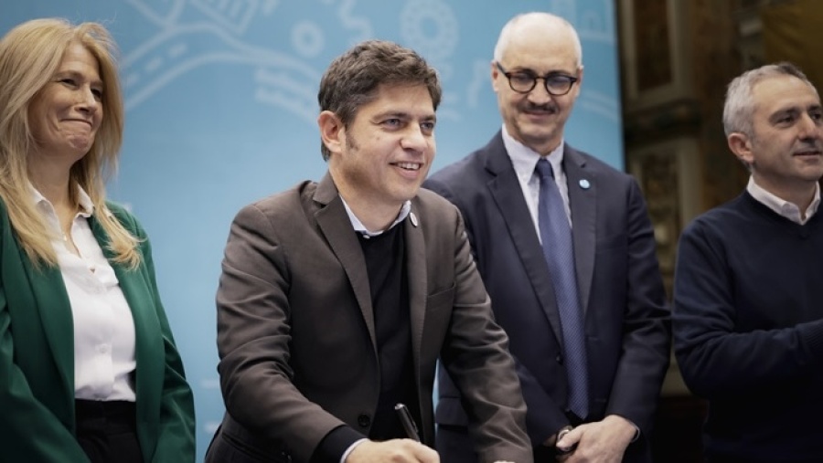 Kicillof renovó el acuerdo con UNICEF hasta 2027 y cargó contra Milei: ”Se jacta de destruir el Estado”