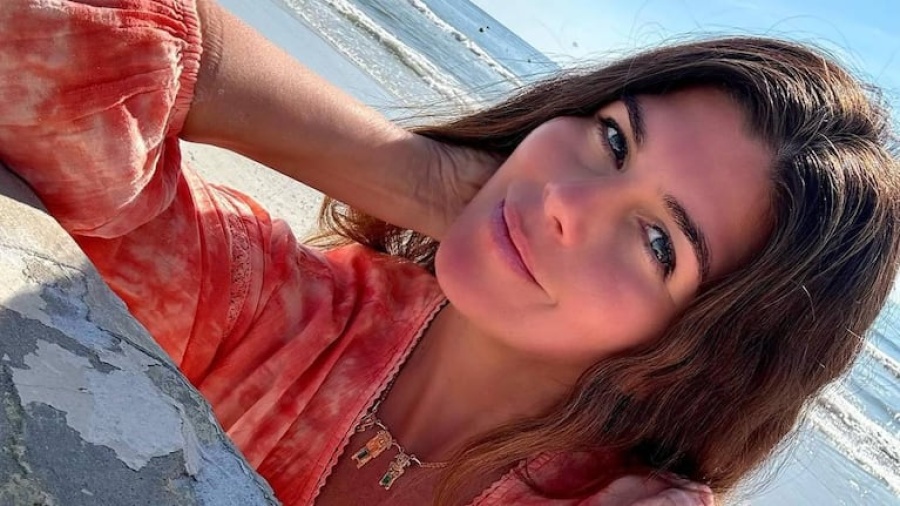 Reapareció Loly Antoniale: la captaron en un avión rumbo a Panamá y el post se volvió viral