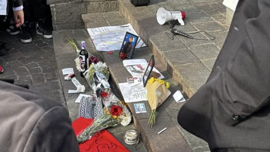 Gaspi inmortal: su mamá Michelle rompió en llanto en el homenaje del Obelisco “Mi hijo es mi pichón”