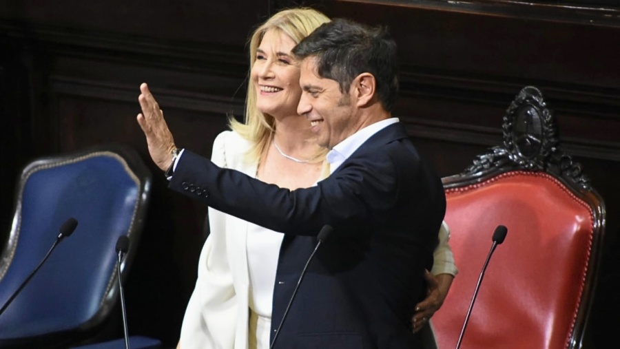 Con la Legislatura paralizada por la interna, Kicillof salió a marcar la cancha