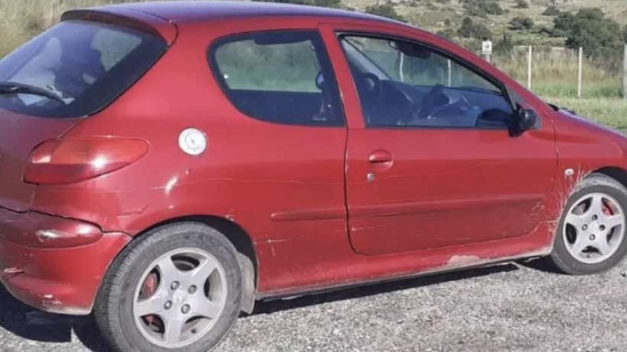 Le robaron el auto con el que trabajaba en La Plata y pide ayuda para encontrarlo