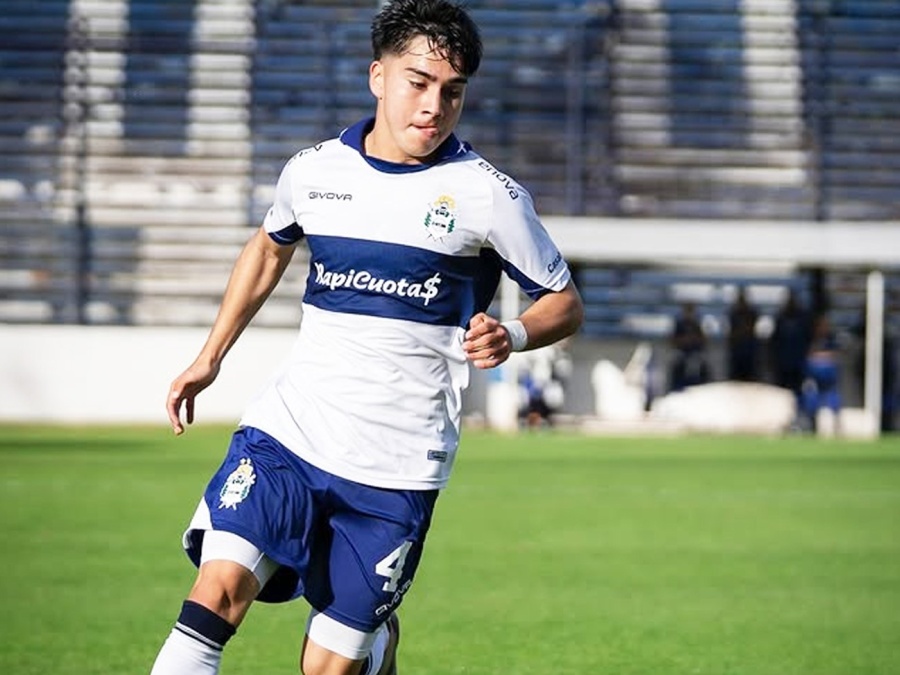 Llevaba varios años en el club, era titular en el Lobo y llamativamente anunció su salida
