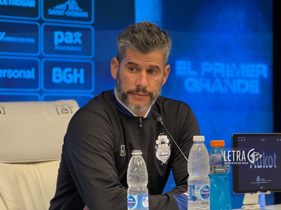 Pereyra bancó a la dirigencia por el mercado de pases y lanzó un curioso análisis del partido: ”Ni bueno ni malo, correcto”