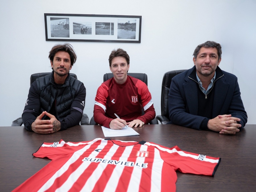 Jugó con Messi y metió presión para ser refuerzo de Estudiantes: El Pincha presentó a su segunda incorporación