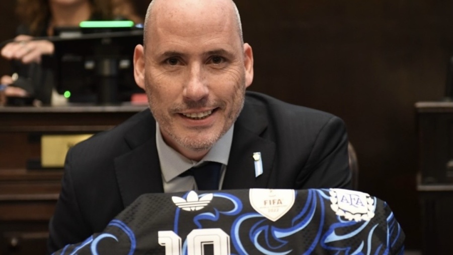 El Chuby Leguizamón, el opositor que juega fuerte en La Plata y le marca la cancha a Alak y Kicillof