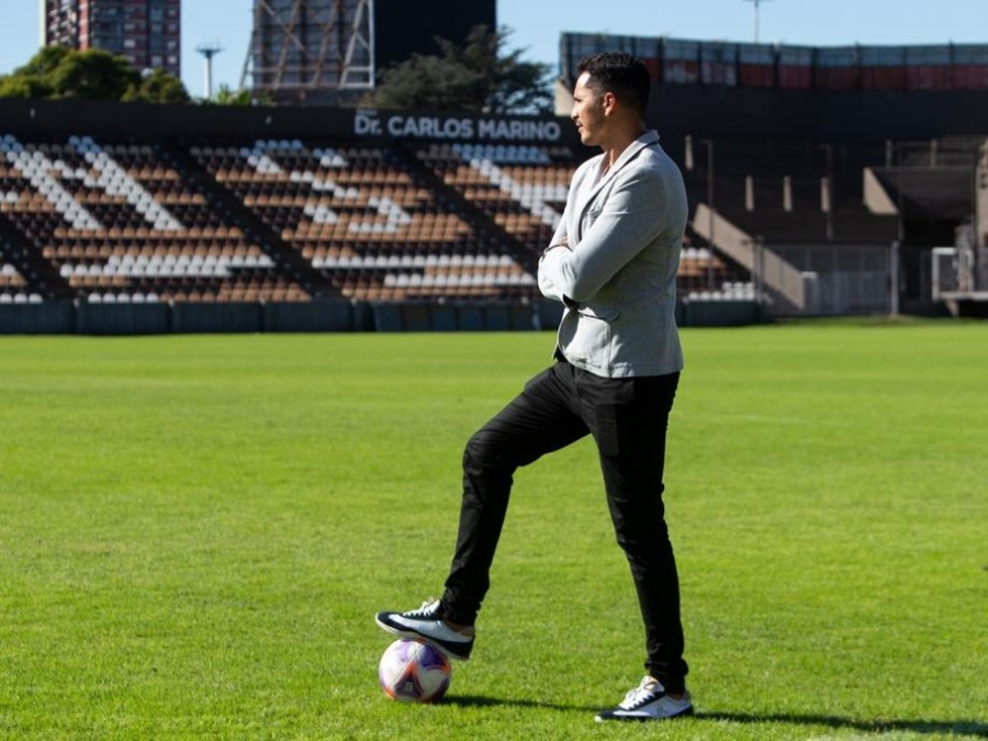 De director deportivo de un club a trabajar en Estancia Chica: ¿Quién se sumó al Lobo?