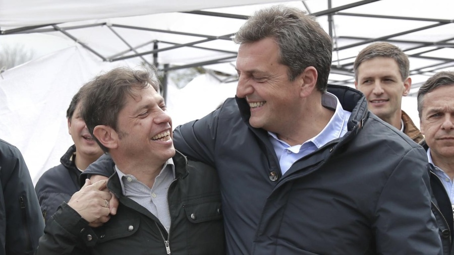 Kicillof y Massa empiezan a medir fuerzas y el peronismo ya imagina una PASO para definir su candidato en 2027