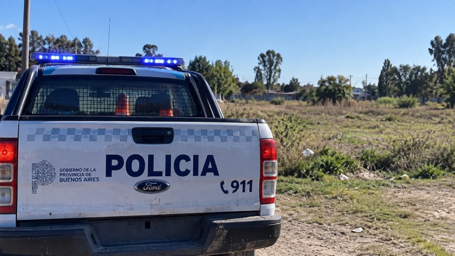 Tensión en una localidad de La Plata: más de 100 familias denunciaron una estafa con terrenos e intentaron ocupar un predio