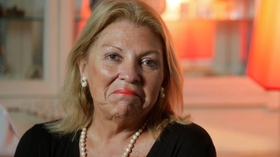 Carrió denunció a Milei por abuso de autoridad y violencia de género tras sus ataques a una periodista