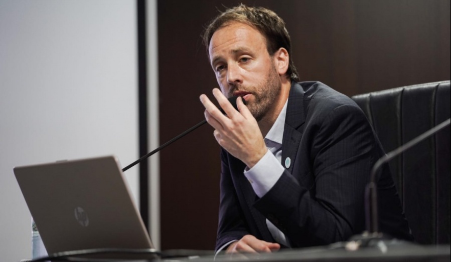 López respondió preguntas de los legisladores sobre el Presupuesto 2022 y la oposición manifestó una ”actitud constructiva”