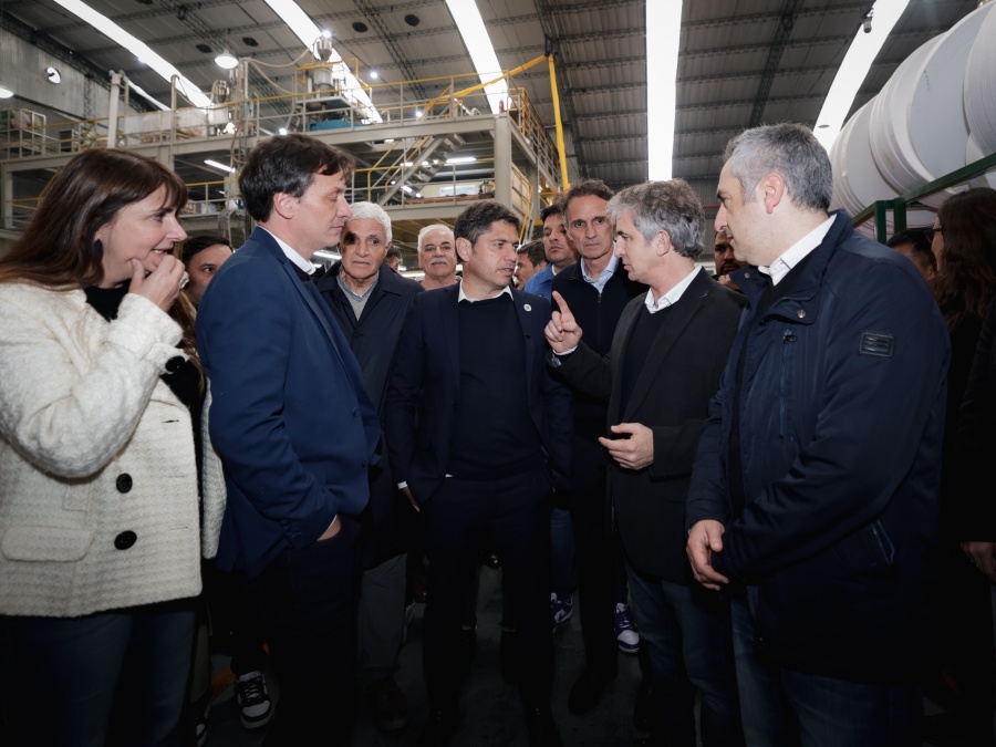 Kicillof llamó a “defender la industria que está siendo tan atacada por un Gobierno nacional al que nada le importa”