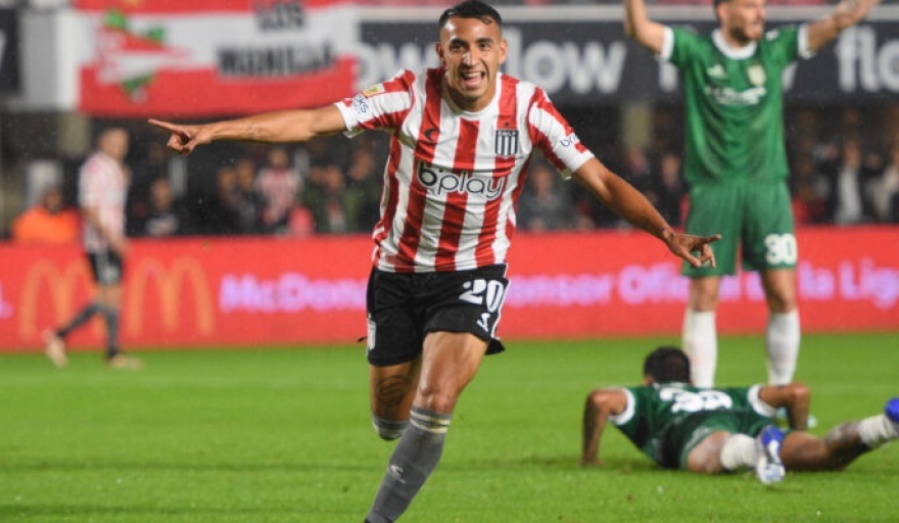 Domínguez lo indultó a Godoy y lo mandó a la cancha