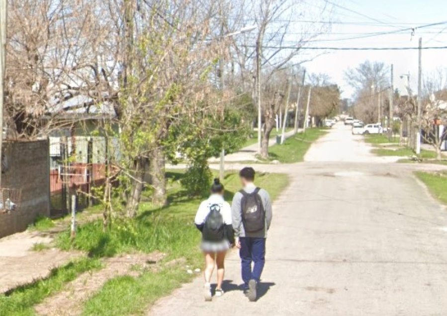 Una joven compartió una extraña foto con su chongo sacada de Google y sorprendió a todos: “Podrá borrarme de su vida pero…”